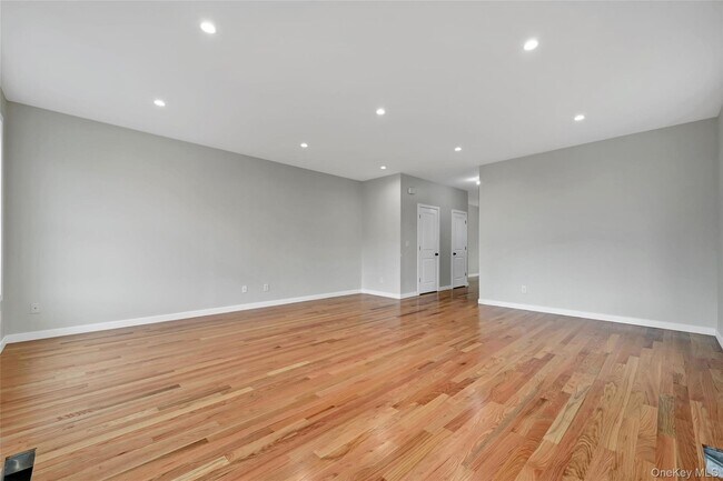 Building Photo - 501 Iron Forge Ln