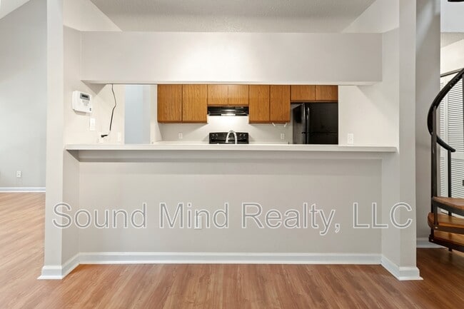 Building Photo - 6001 Winterpointe Ln