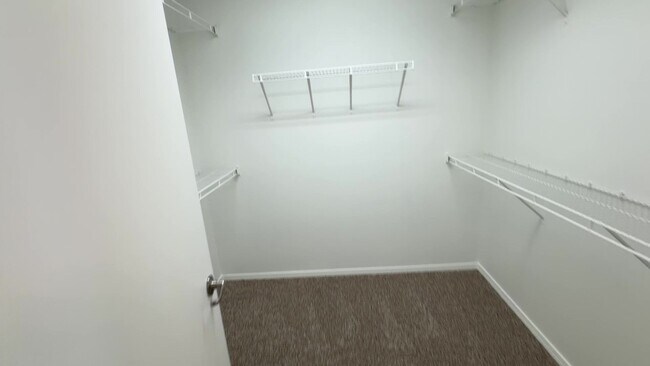 Building Photo - 3 Bedroom Town Home Near Rio Bravo Blvd SE & University Blvd SE In Mesa Del Sol!