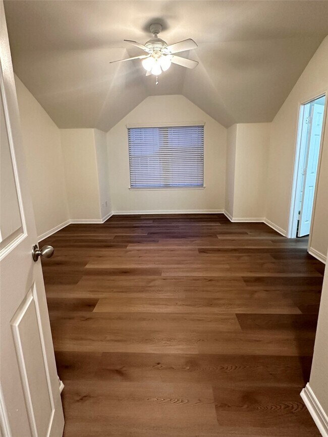 Building Photo - 176 Binnacle Ct