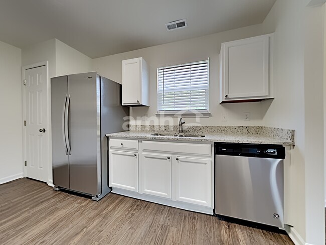 Building Photo - 3511 Watkins Ridge Ct