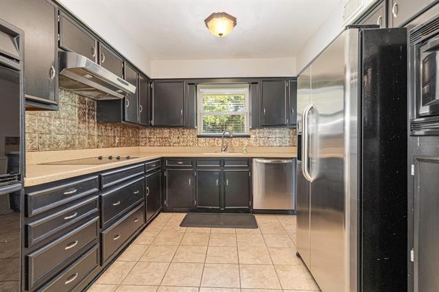 Building Photo - 904 Windsong Trail