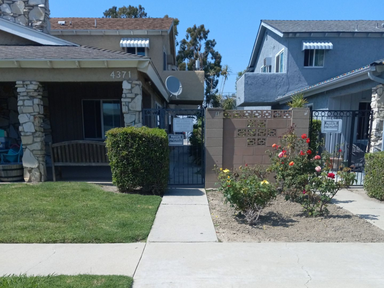 Primary Photo - 4371 Green Ave