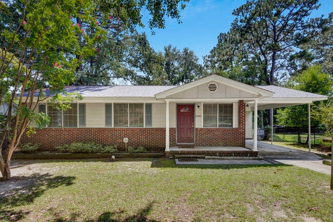Building Photo - 2900 Holt Dr
