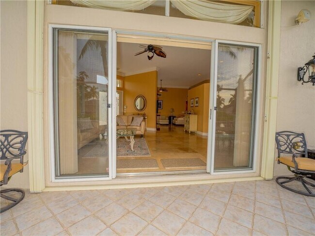 Building Photo - 20107 Ocean Key Dr