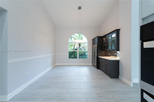 Building Photo - 7440 SW 170th Terrace