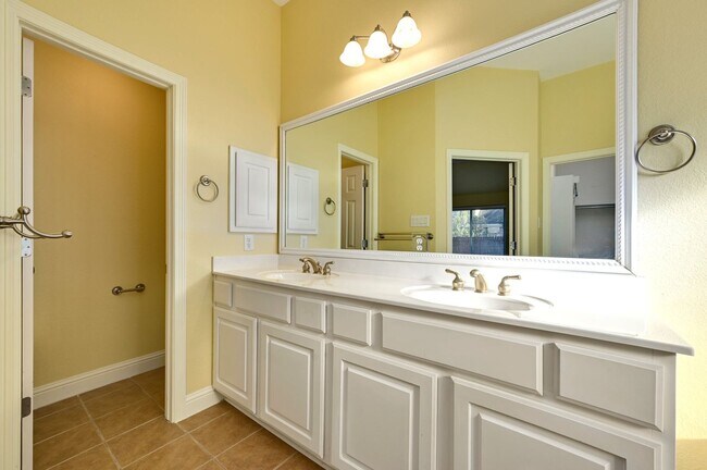 Building Photo - COMING SOON!!! Remarkable in Round Rock!