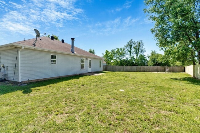 Building Photo - Beautiful 4-bedroom 2 bath Home in Bentonville!