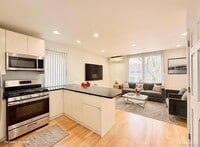 Building Photo - 70-27 65th St