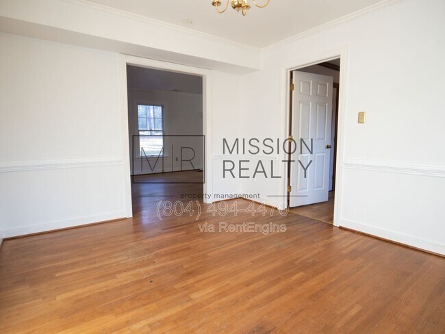 Building Photo - 12421 Perrywinkle Rd