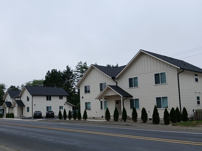 Primary Photo - 1803 Pacific Ave N