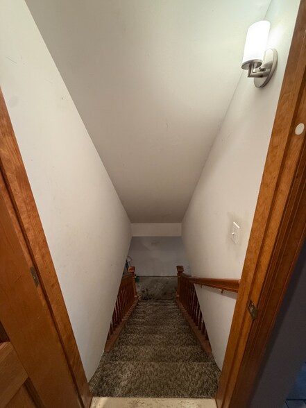 Building Photo - 178 Lee St