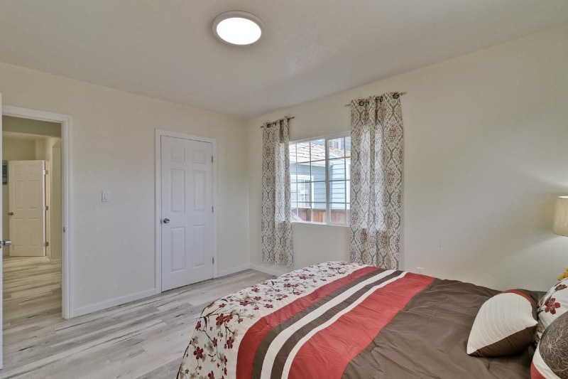 Building Photo - 21214 Montgomery Ave