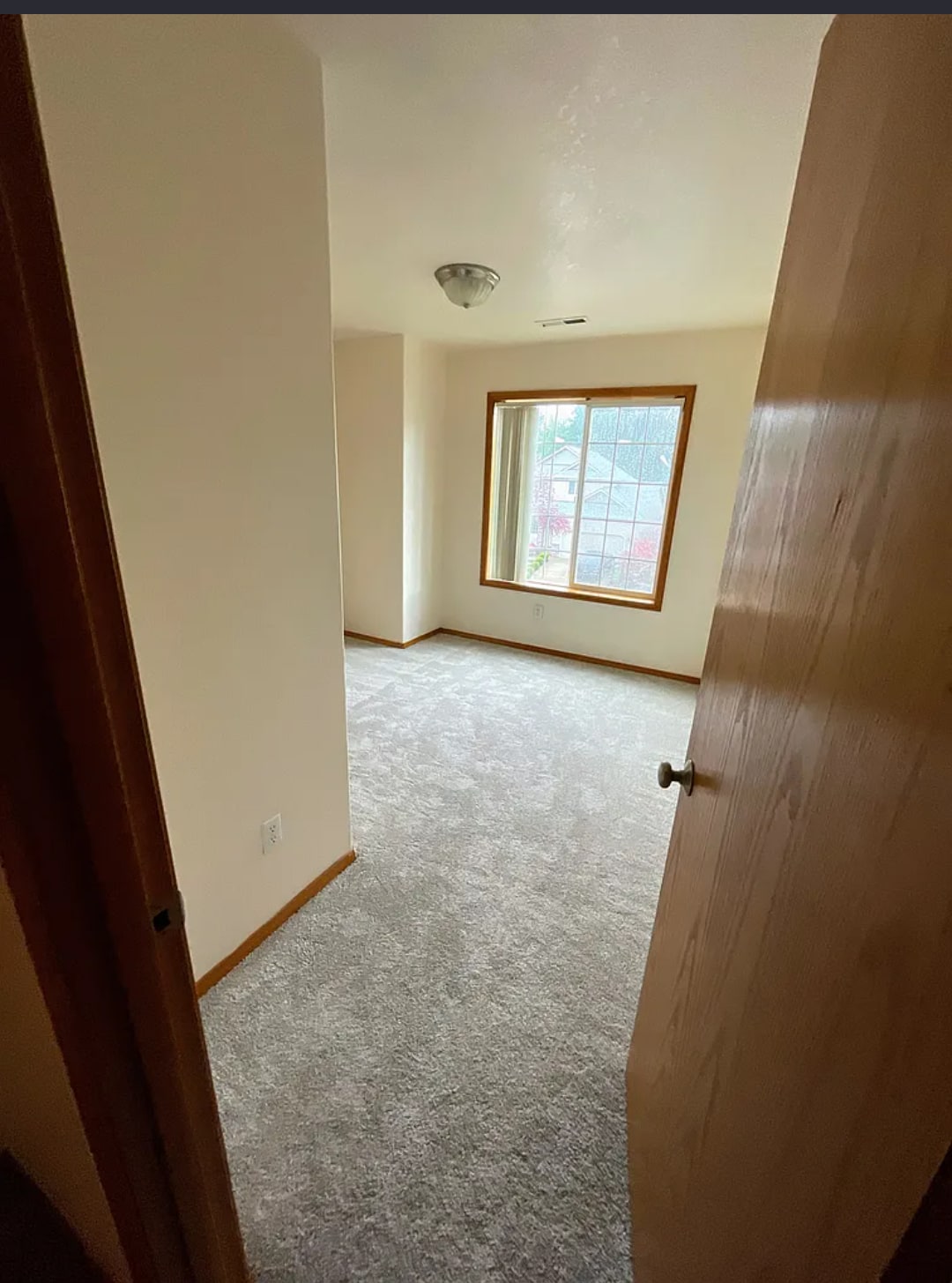 Building Photo - 3437 SW 2nd St