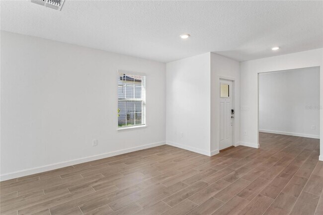 Building Photo - 6692 Homebound Wy