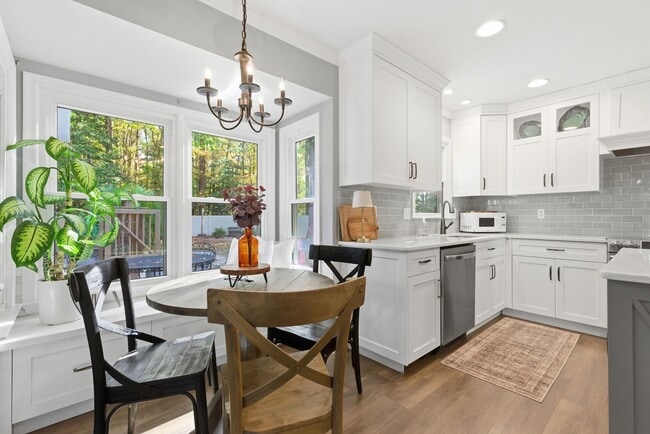 Building Photo - 216 Tiger Run