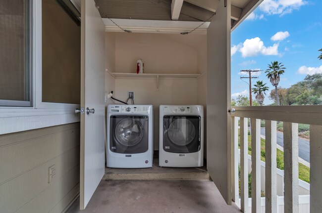 Building Photo - 26316 Los Viveros