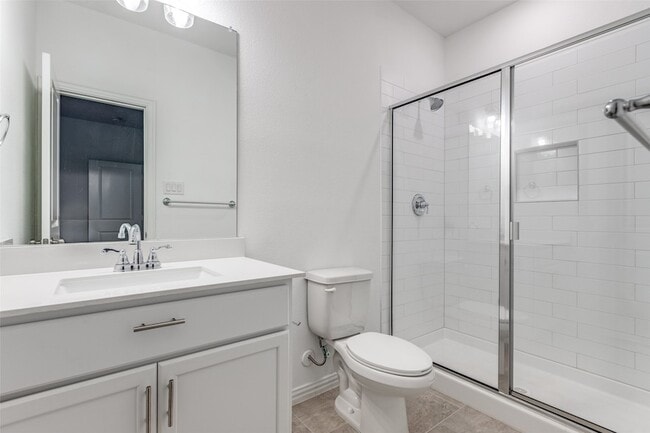 Building Photo - 1732 Ann St