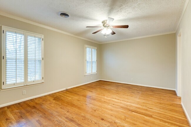 Building Photo - 103 Crosspointe Ln