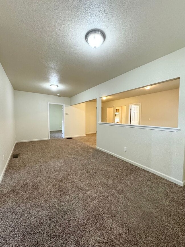 Building Photo - OL2441