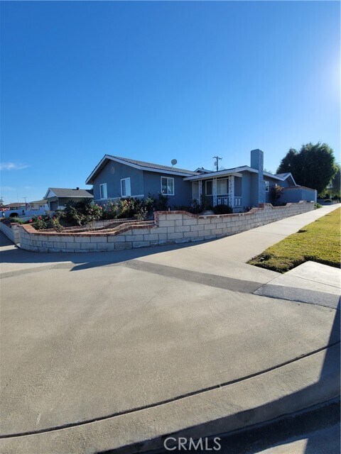 Building Photo - 14802 Fernview St