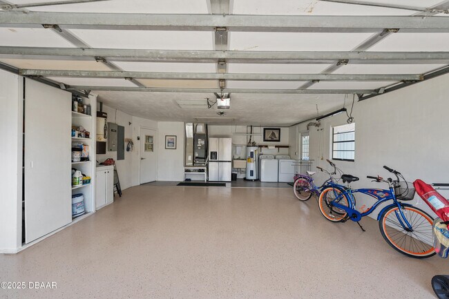 Building Photo - 80 Cindy Ln