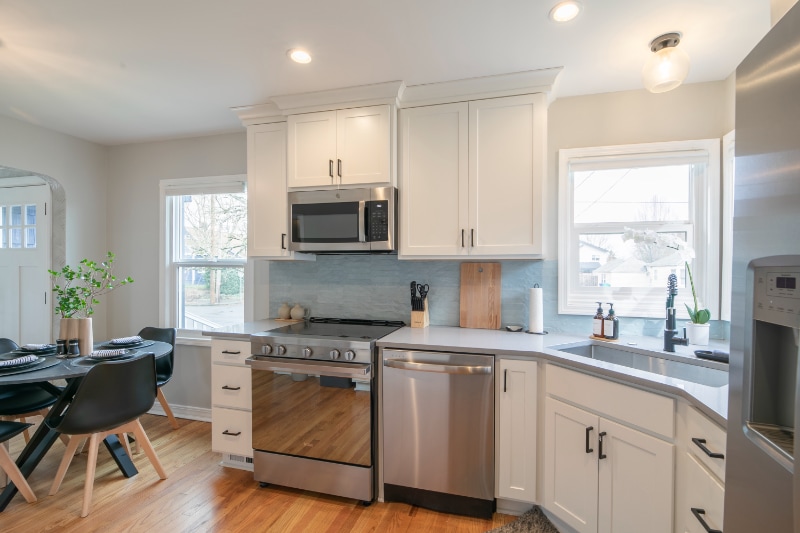 Building Photo - 5130 N Yale St