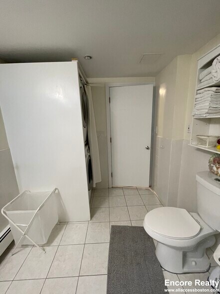 Building Photo - 56 Hobson St