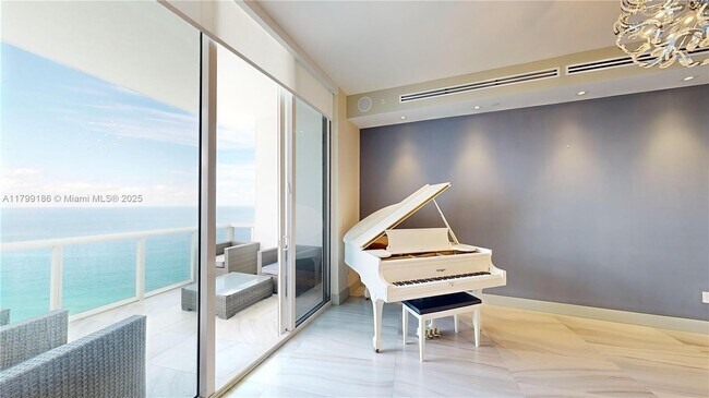 Building Photo - 18201 Collins Ave
