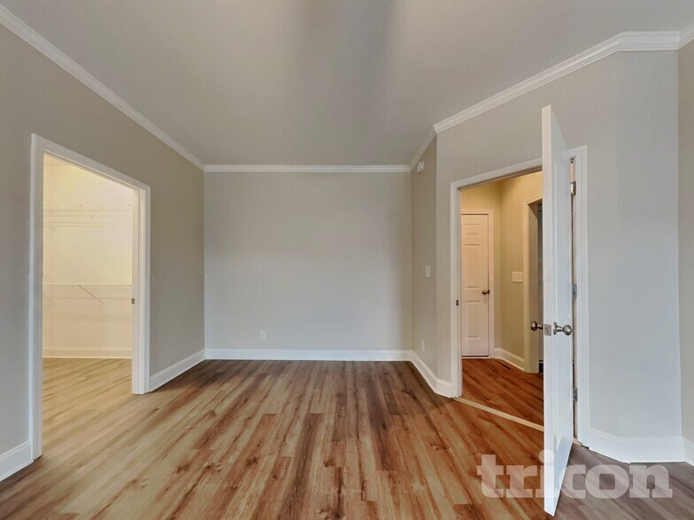 Building Photo - 6939 Prairie Grove Dr