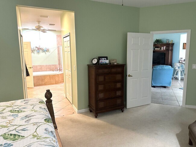 Building Photo - 16591 Goldenrod Ln