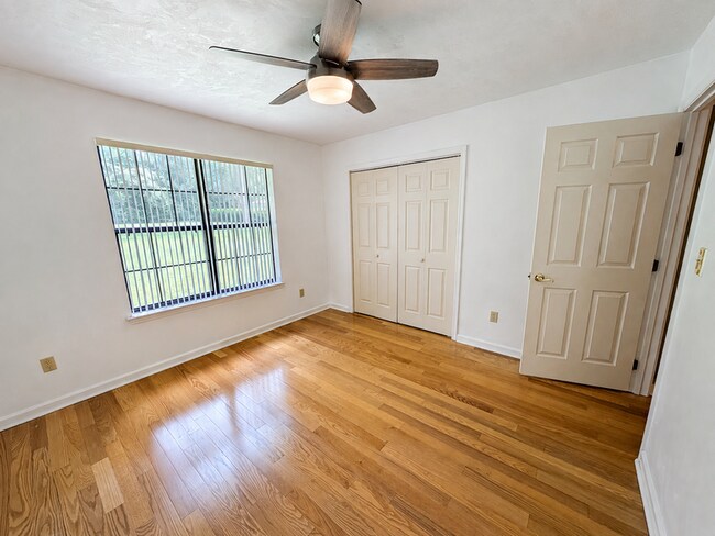 Building Photo - 1285 Cordova Cir