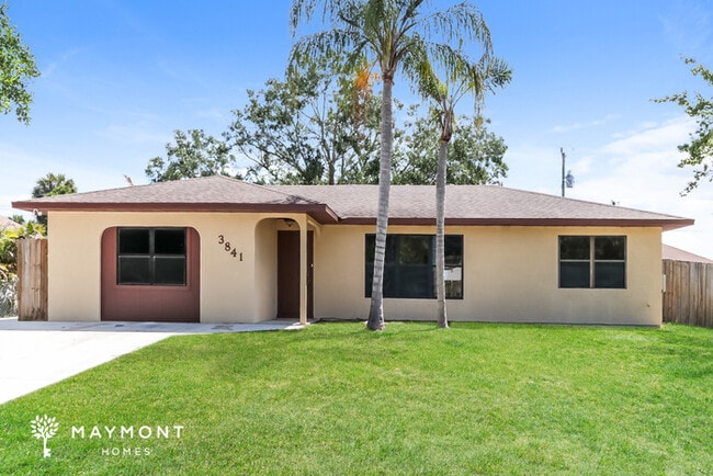 Building Photo - 3841 SW Janiga St