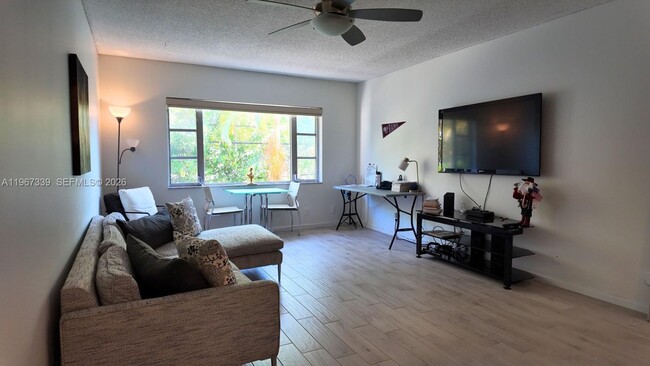 Building Photo - 5840 NE 22nd Way