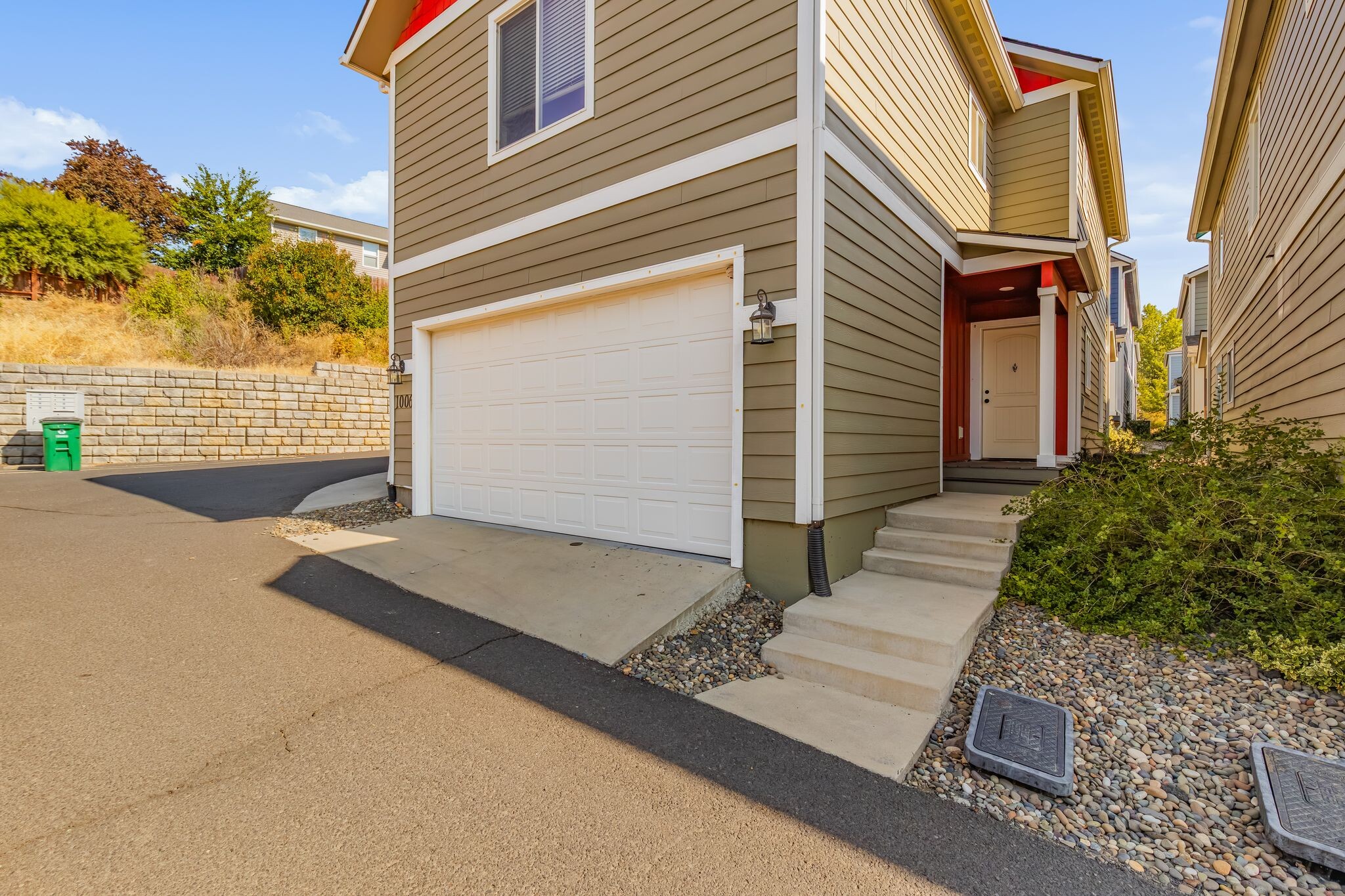 Building Photo - 1006 Pendulum Lane