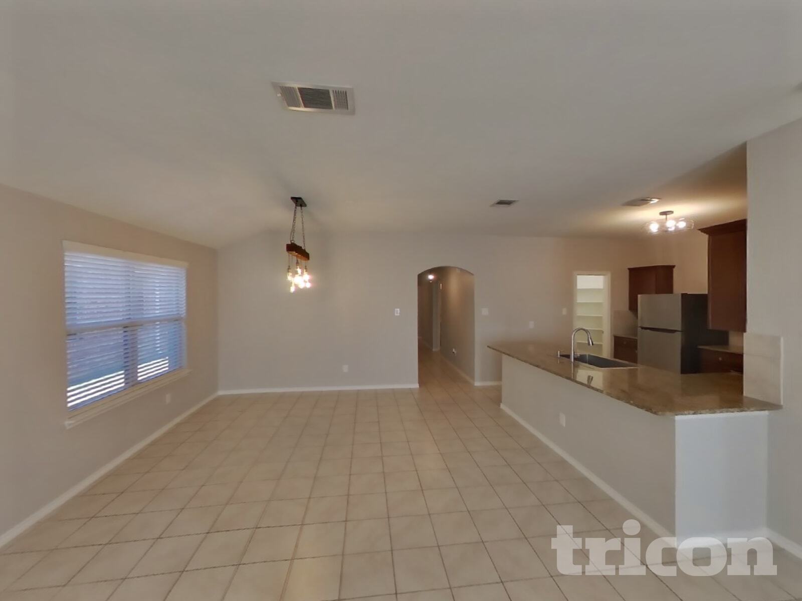 Building Photo - 2060 Brisbon St