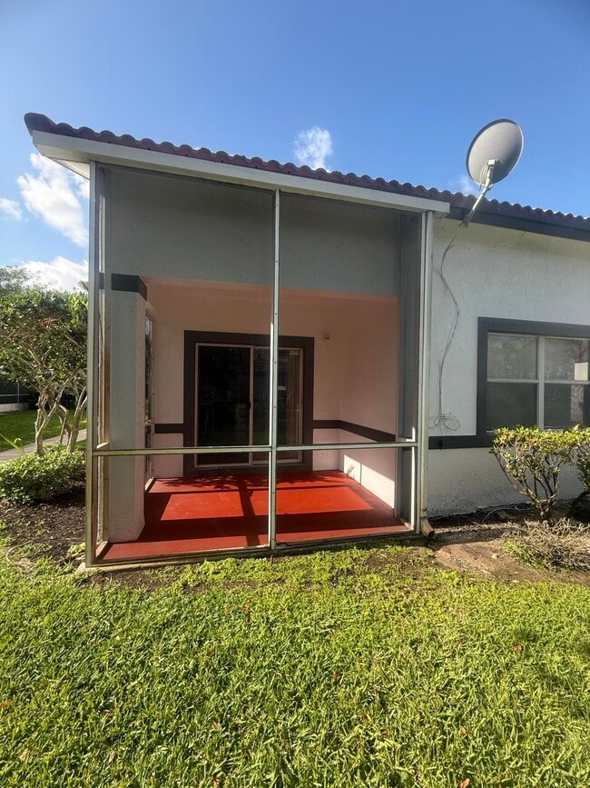 Building Photo - 9831 NW 24th St