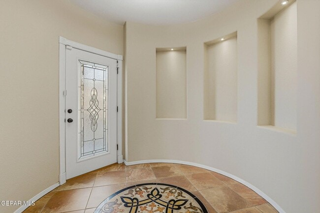 Building Photo - 6398 Franklin Summit Drive