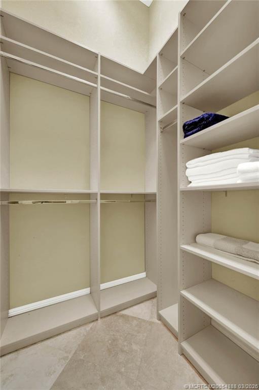 Building Photo - 2434 SW Island Creek Trail