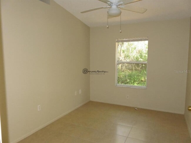 Building Photo - 1527 Count Nicholas Ct