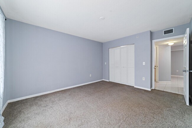 Building Photo - 4151 San Marino Blvd