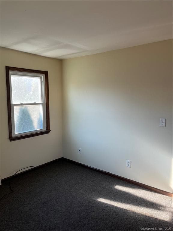 Building Photo - 81 Crabtree Ln