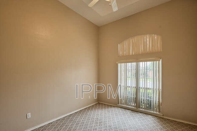 Building Photo - 1309 Summerfield Ln