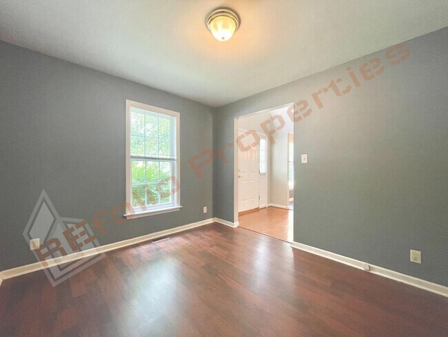 Building Photo - 1711 Mystic Dr