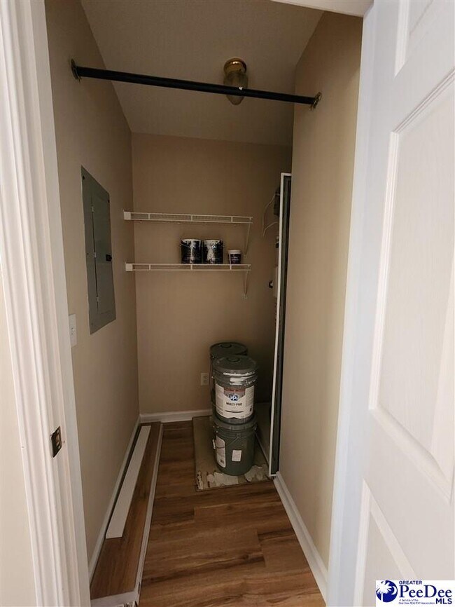 Building Photo - 1253 Vía Ponticello