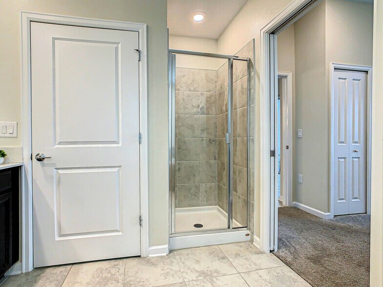 Building Photo - 1159 Challenge Dr