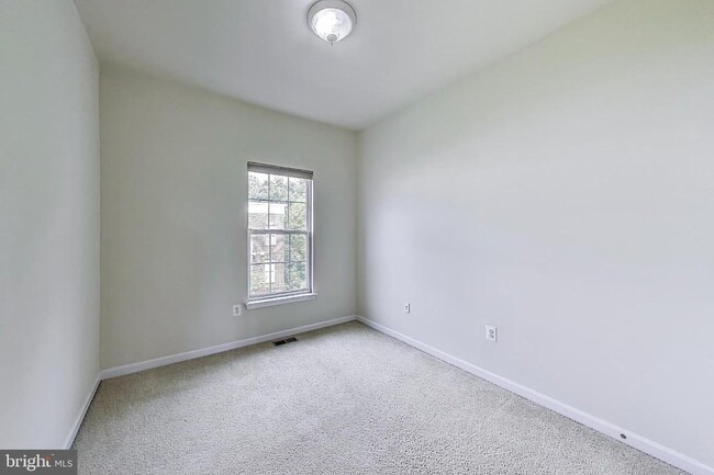 Building Photo - 2133 Little Sorrel Way