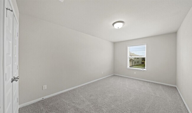 Building Photo - 5533 Evanston Ln