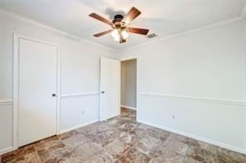 Building Photo - 12415 Nova Dr