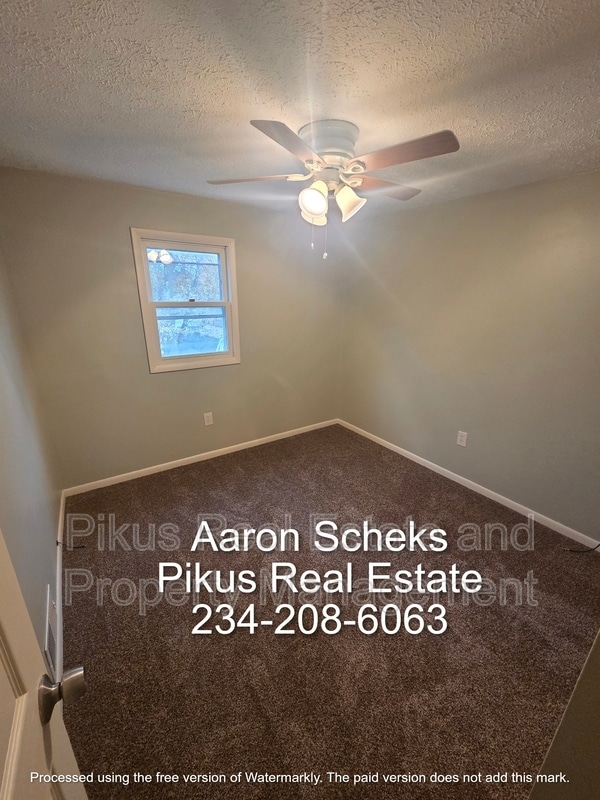 Building Photo - 1806 Flint Ave